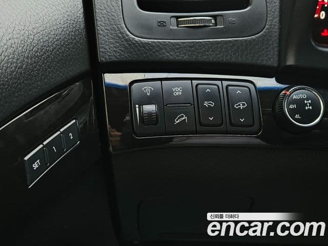 Kia Mohave 4WD KV300, 2012 17