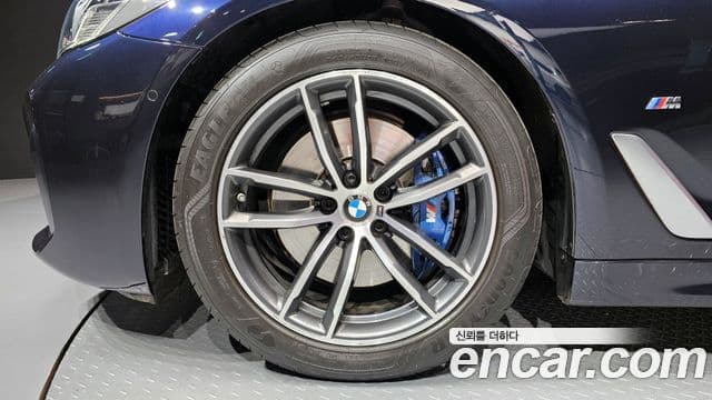BMW 5시리즈 (G30) 520i M Sport, 2021 все фото