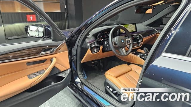 BMW 5시리즈 (G30) 520i M Sport, 2021 11