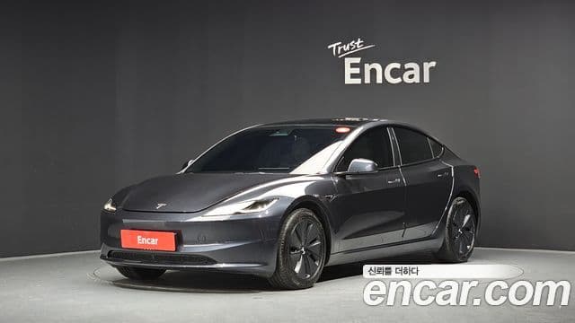 Tesla модель 3 Long Range AWD, 2025 1