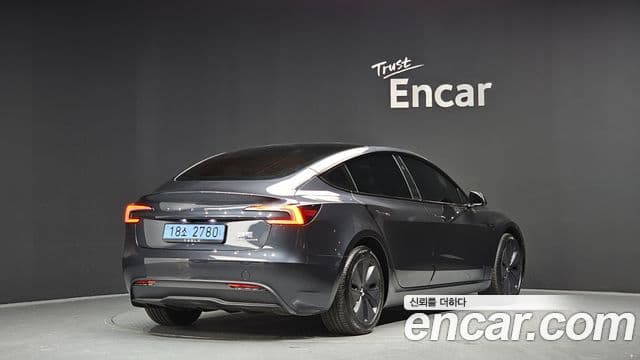 Tesla модель 3 Long Range AWD, 2025 2