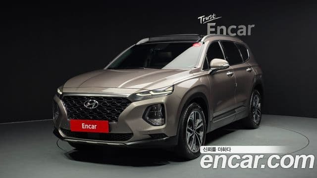 Hyundai Santa Fe TM Prestige, 2019 1