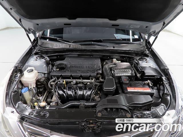 Hyundai YF Sonata Premier, 2011 19