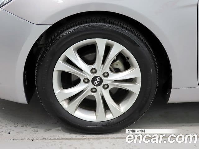 Hyundai YF Sonata Premier, 2011 20