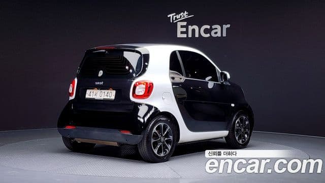 Smart 포투 купе 3세대 1.0 Fashion, 2015 2