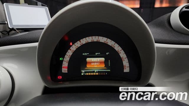 Smart 포투 купе 3세대 1.0 Fashion, 2015 8