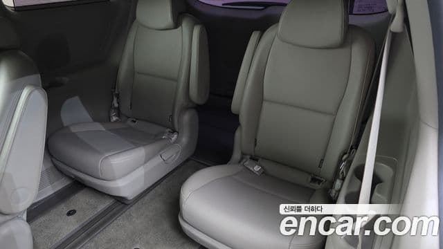 Kia All New Carnival Prestige, 2017 19