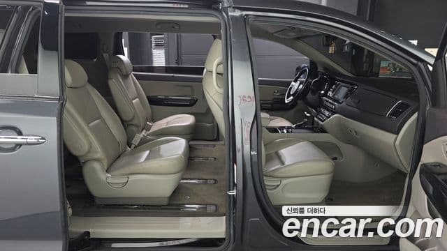 Kia All New Carnival Prestige, 2017 20