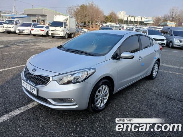 Kia K3 Luxury, 2015 1