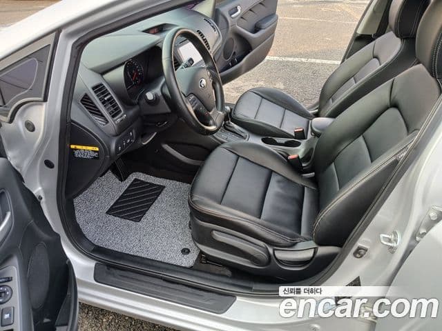 Kia K3 Luxury, 2015 10