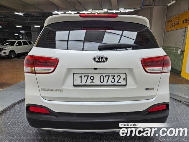 Kia All New Sorento Prestige, 2016 4