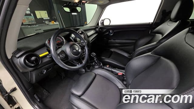 Mini Cooper D 3세대, 2016 7