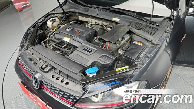 Volkswagen Гольф 7세대 2.0 GTI, 2014 6