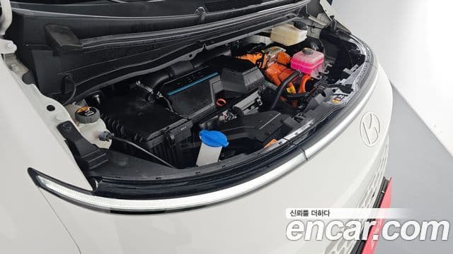 Hyundai Staria Modern, 2025 6