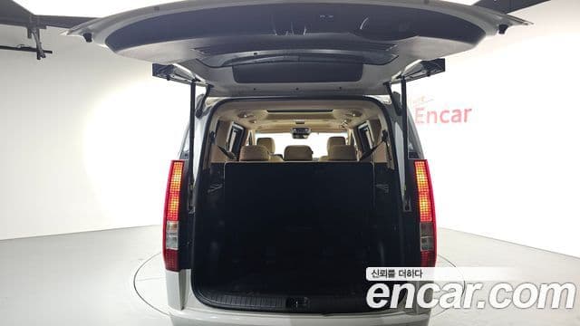 Hyundai Staria Modern, 2025 20