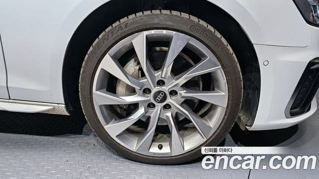 Audi A4 (B9) Premium, 2023 все фото