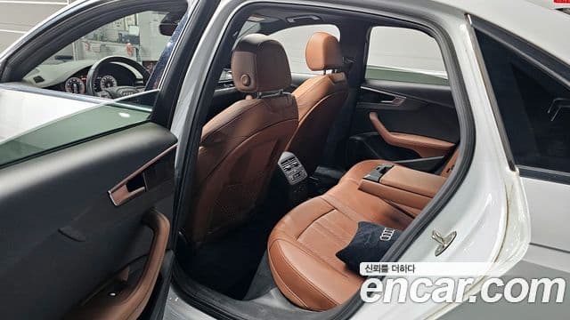 Audi A4 (B9) Premium, 2023 11