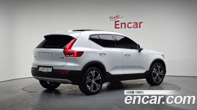 Volvo XC40 B4 Inscription, 2021 2