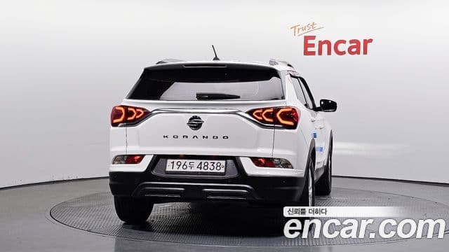 KG모빌리티(SsangYong) Beautiful Korando бензин 1.5 2WD C5, 2020 4