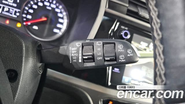 KG모빌리티(SsangYong) Beautiful Korando бензин 1.5 2WD C5, 2020 15