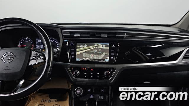 KG모빌리티(SsangYong) Beautiful Korando бензин 1.5 2WD C5, 2020 17