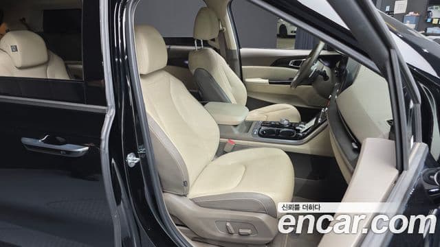 Kia Carnival 4세대 Signature, 2023 12
