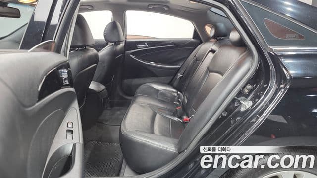 Hyundai YF Sonata Premier, 2011 12