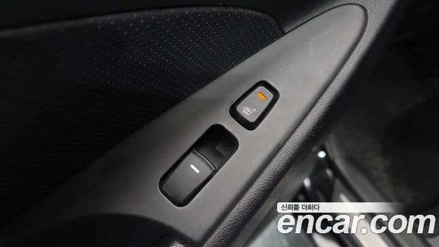 Hyundai YF Sonata Premier, 2011 18