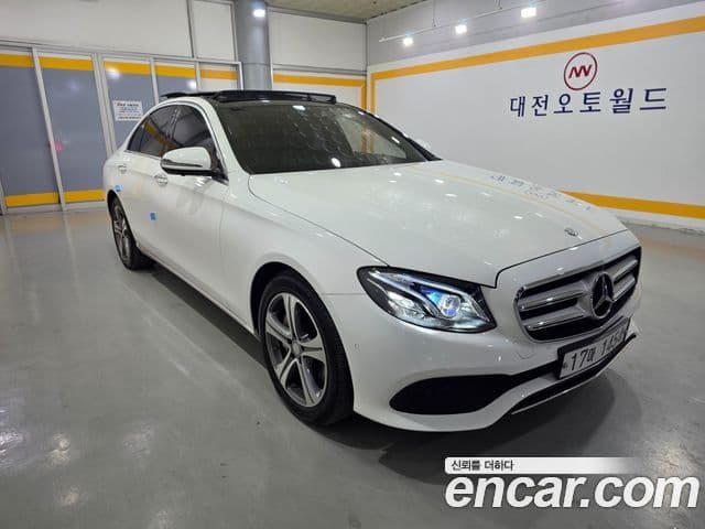 Mercedes-Benz E-класс W213 Avantgarde, 2017 3