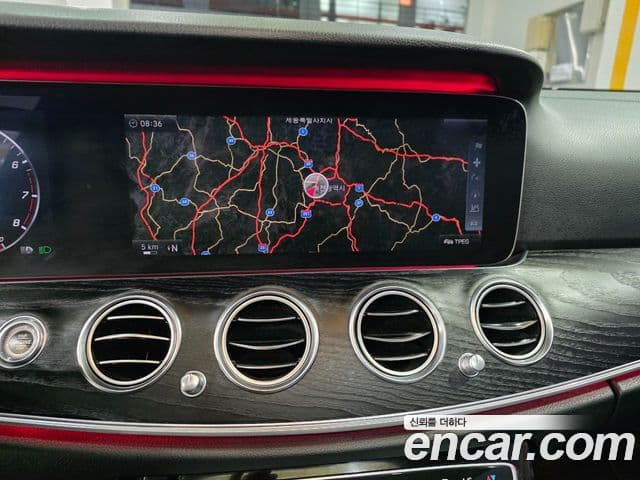 Mercedes-Benz E-класс W213 Avantgarde, 2017 12