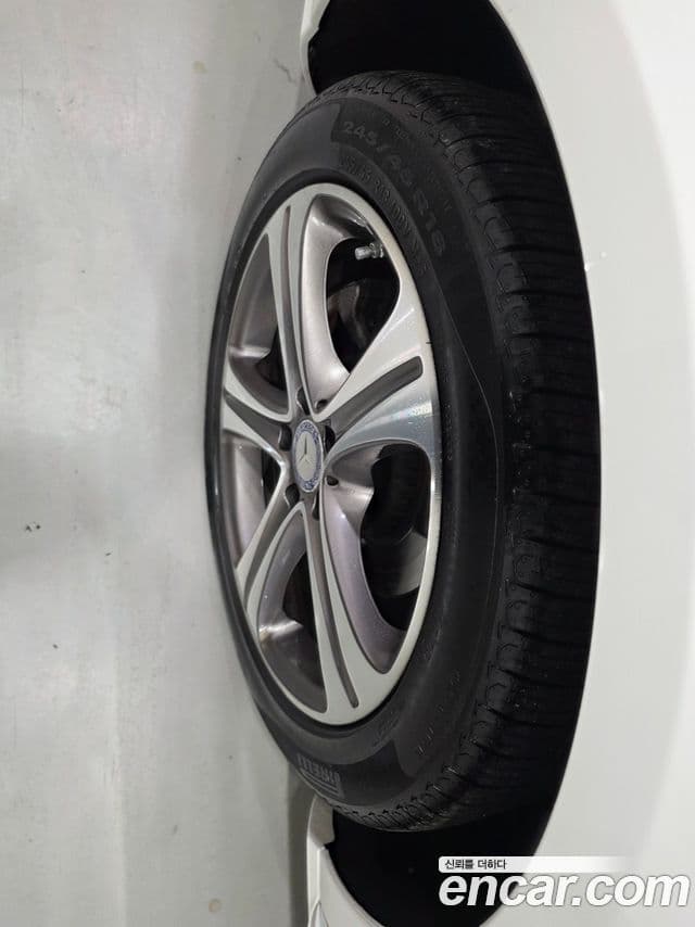 Mercedes-Benz E-класс W213 Avantgarde, 2017 19