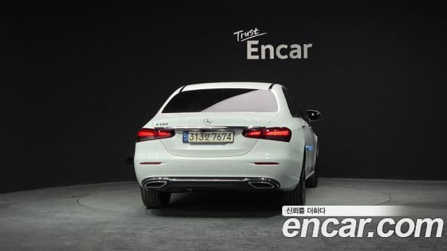 Mercedes-Benz E-класс W213 Avantgarde, 2021 4