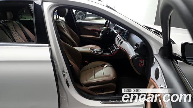 Mercedes-Benz E-класс W213 Avantgarde, 2021 11