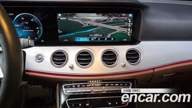 Mercedes-Benz E-класс W213 Avantgarde, 2021 14