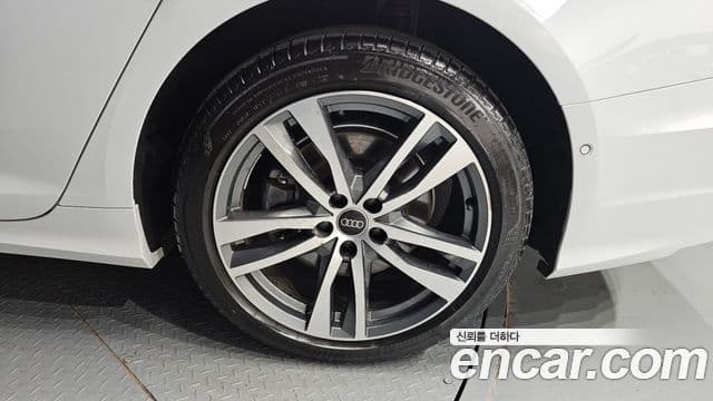 Audi A6 (C8) Premium, 2023 все фото