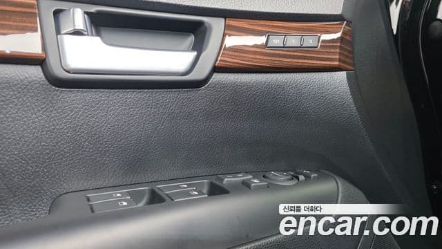 Kia The / новый New Mohave President, 2018 12