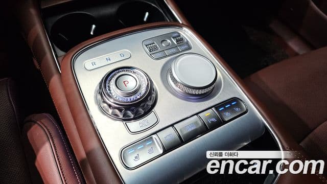 Genesis G90 (RS4) бензин 3.5 турбо AWD, 2022 9