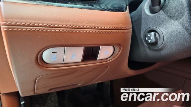 Genesis G90 (RS4) бензин 3.5 турбо AWD, 2022 17