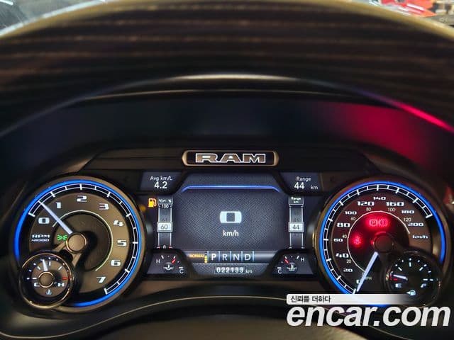 Dodge 램픽업, 2020 8