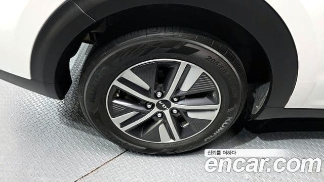 Kia The / новый New Niro Prestige, 2022 все фото