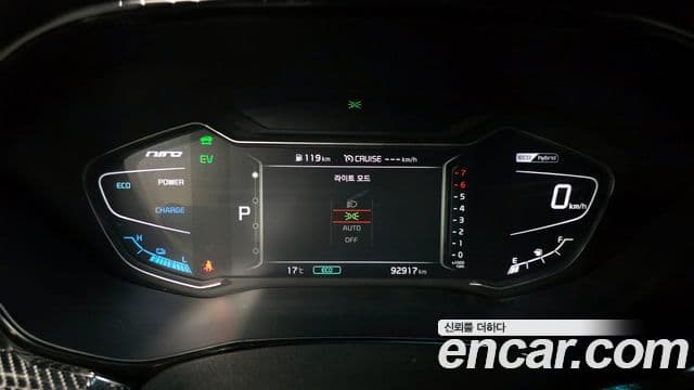 Kia The / новый New Niro Prestige, 2022 8