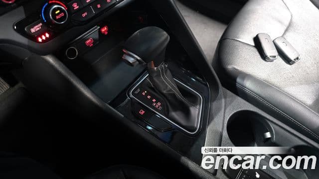 Kia The / новый New Niro Prestige, 2022 9