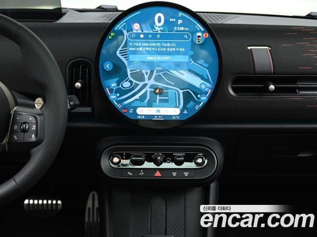 Mini Cooper S 4세대 JCW, 2025 15