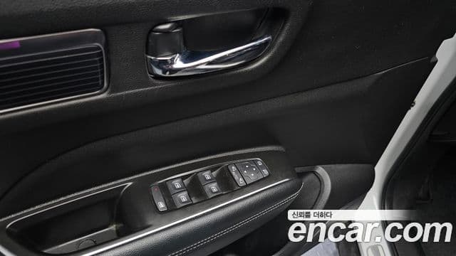 Renault Korea(Samsung) The / новый New QM6 2.0 LPe LE Signature 2WD, 2023 19