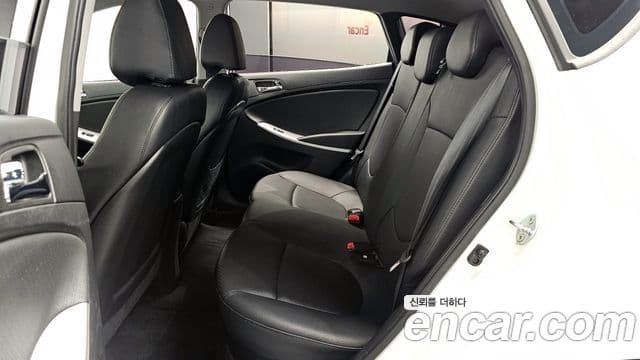 Hyundai Accent(новый кузов / новое поколение) Modern, 2014 12