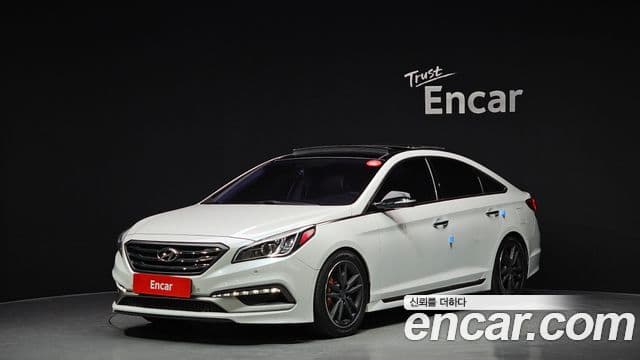 Hyundai LF Sonata Special, 2016 1