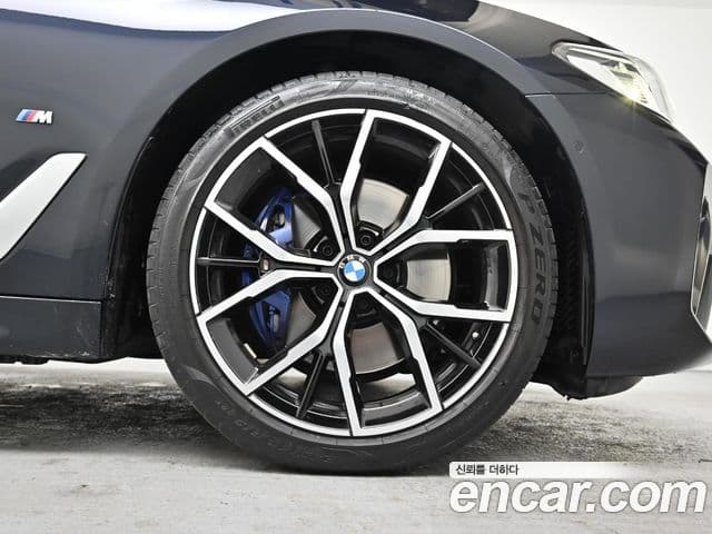 BMW 5시리즈 (G30) 530i M Sport, 2022 все фото