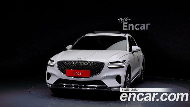 Genesis GV70, 2022 3