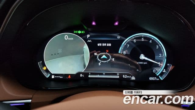 Genesis GV70, 2022 8