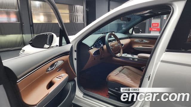 Genesis GV70, 2022 10